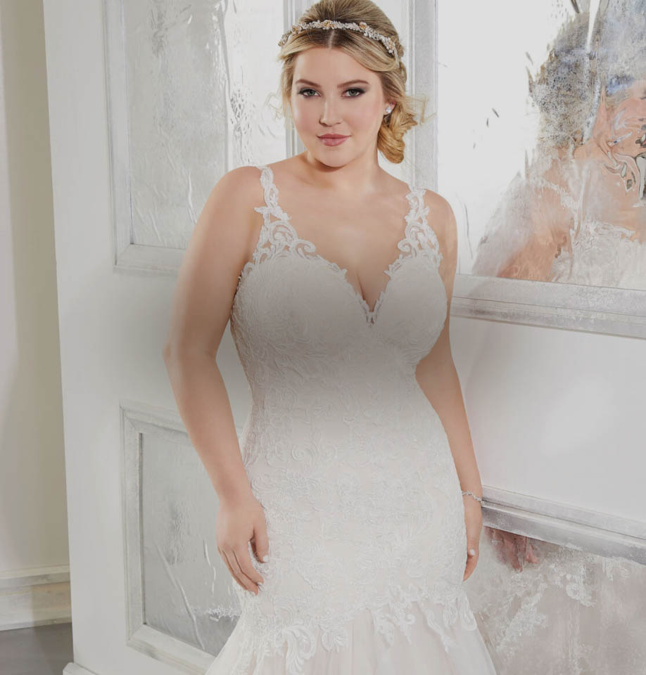 Photo of Model wearing a Curvy Collection Gown