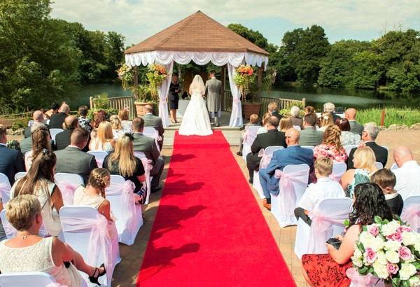 The Inn on the Lake wedding venue in Kent