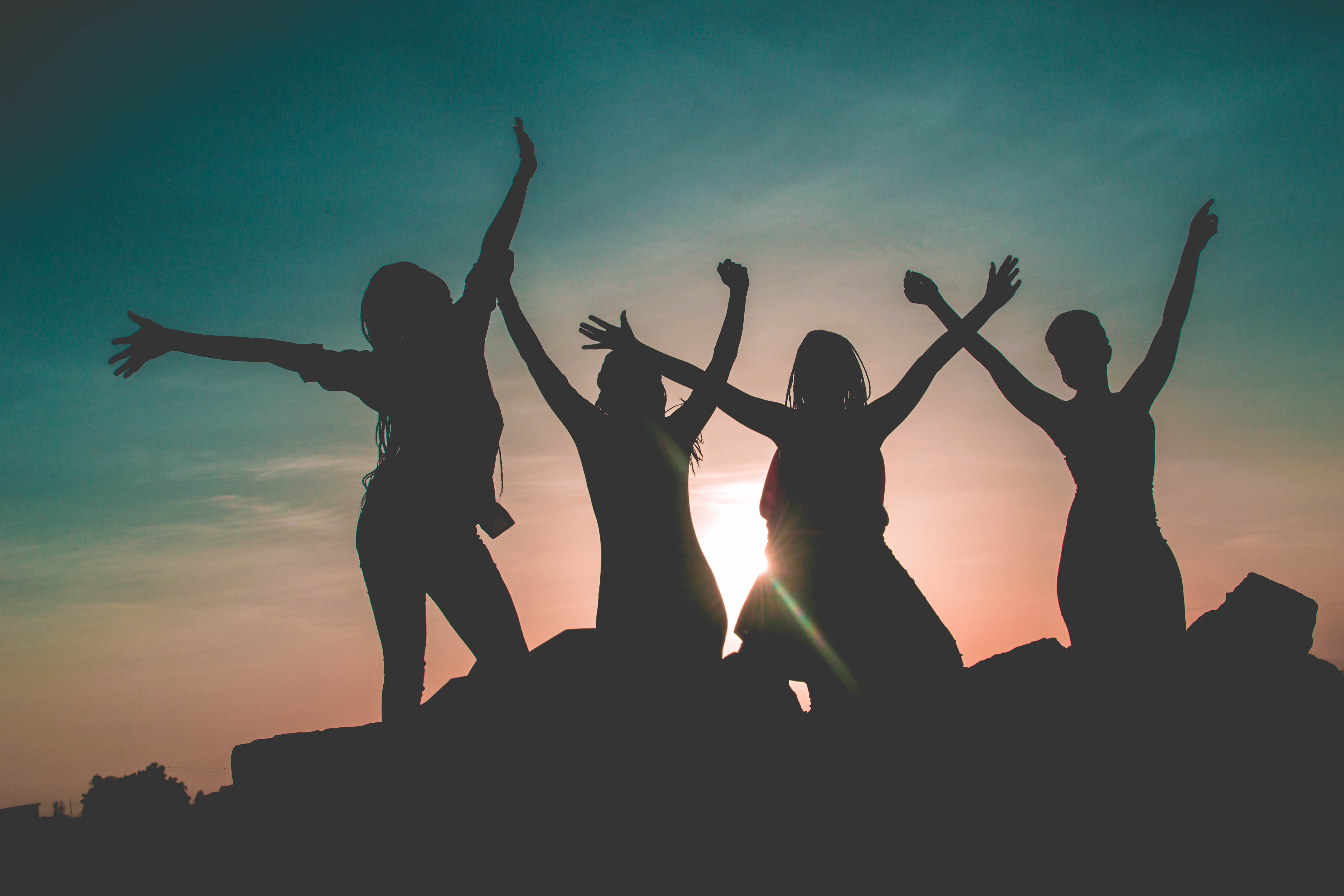 10 unusual hen party ideas. Desktop Image