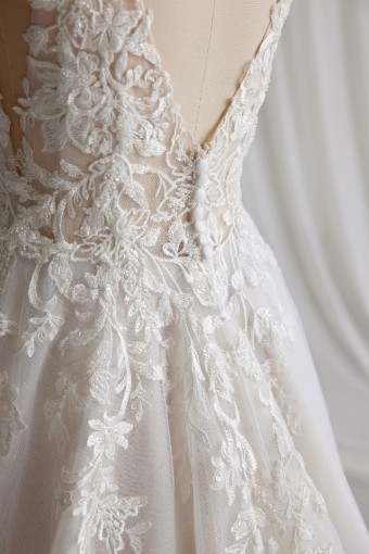 Rebecca Ingram LIZZY  by Rebecca Ingram LIZZY  by Rebecca Ingram #6 default Ivory over Pearl (gown with Natural Illusion) thumbnail
