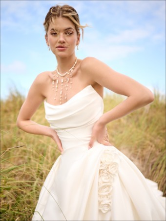 Maggie Sottero Antoinette Antoinette #1 Ivory thumbnail