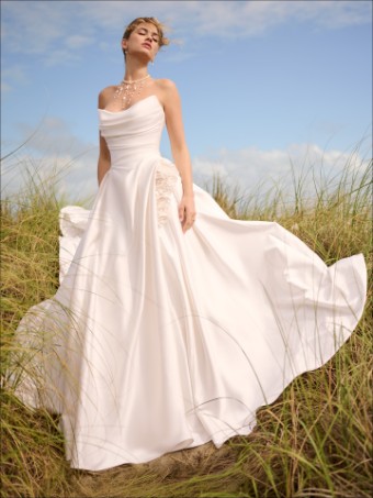 Maggie Sottero Antoinette Antoinette #0 default Ivory thumbnail