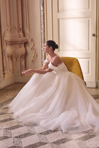 Justin Alexander Lyla Lyla #4 Off White thumbnail