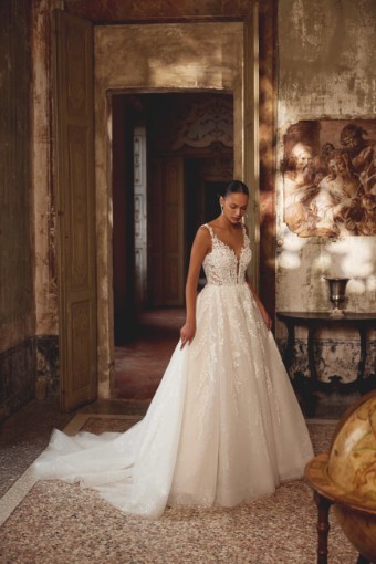 Justin Alexander Kendra 88458 Kendra #1 Sand/Ivory/Latte thumbnail