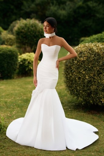 Phoenix Gowns Cleo PH3162 #0 default Ivory thumbnail
