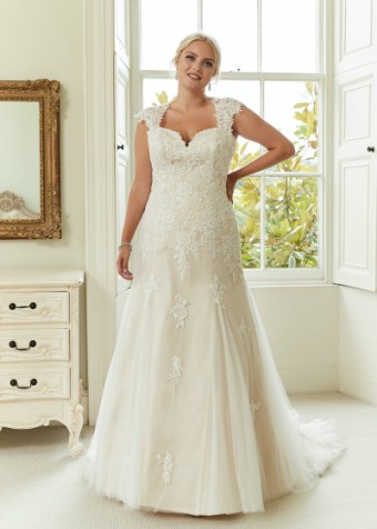 Silhouette Bridal Ruby-Grace #1 thumbnail